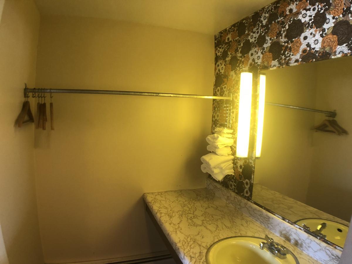 Spring Fountain Motel Bucksport Exterior foto